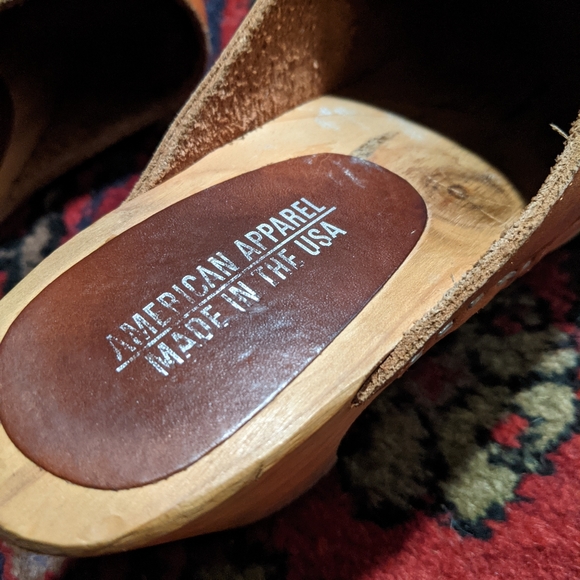 American Apparel leather clogs - Picture 2 of 3
